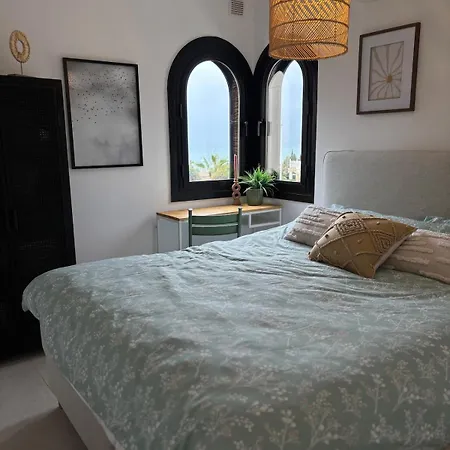 Torre Y Mar Penthouse With Seaviews Appartamento