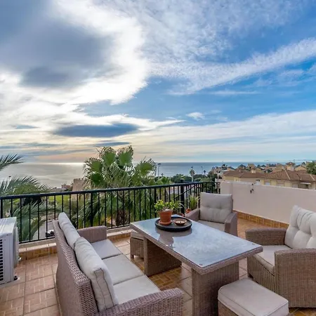 Torre Y Mar Penthouse With Seaviews Appartamento Torrevieja