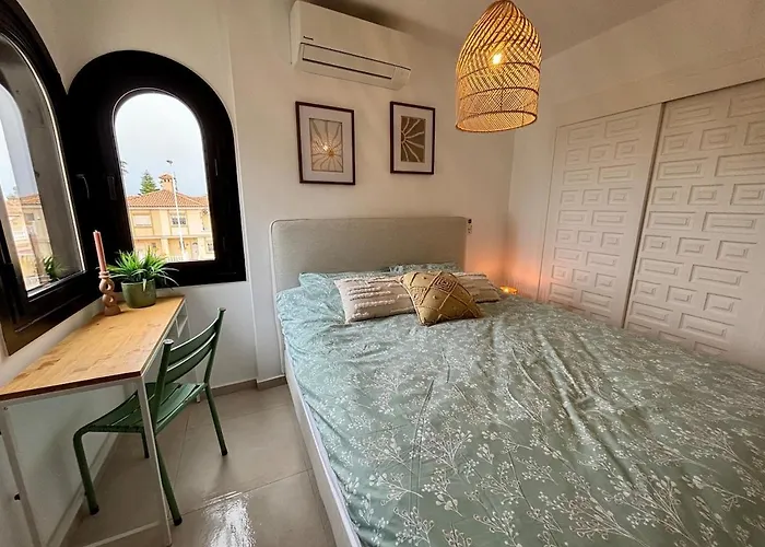 Torre Y Mar Penthouse With Seaviews 아파트