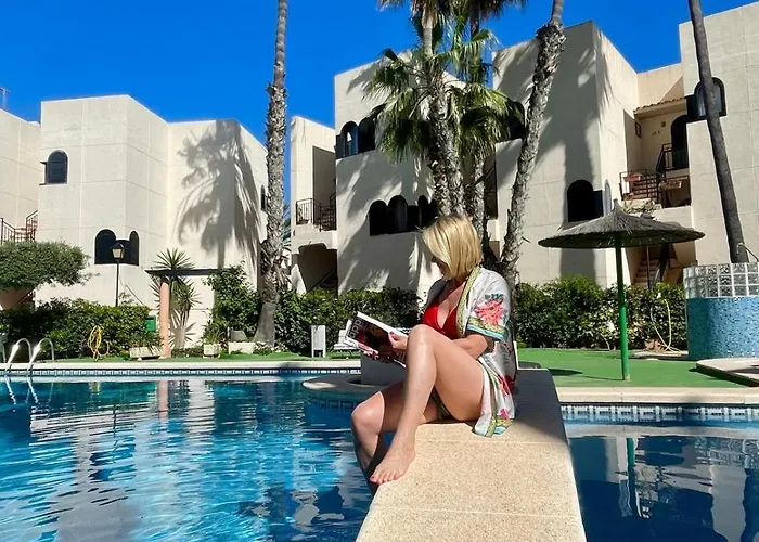 Torre Y Mar Penthouse With Seaviews 아파트