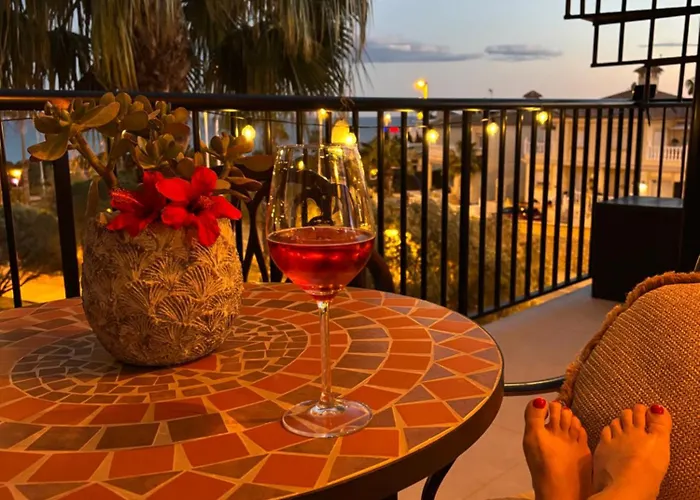 Torre Y Mar Penthouse With Seaviews 아파트 또레비에하